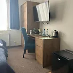 Fama - W Centrum Mragowa Apartment *