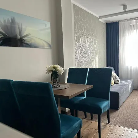 Fama - W Centrum Mragowa Apartment *